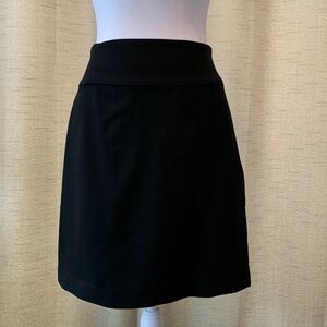 🌻 Emporio Armani Skirt